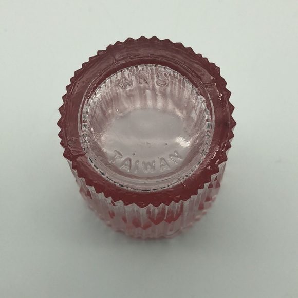 PINK glass vase and small glass cup. - Picture 12 of 12